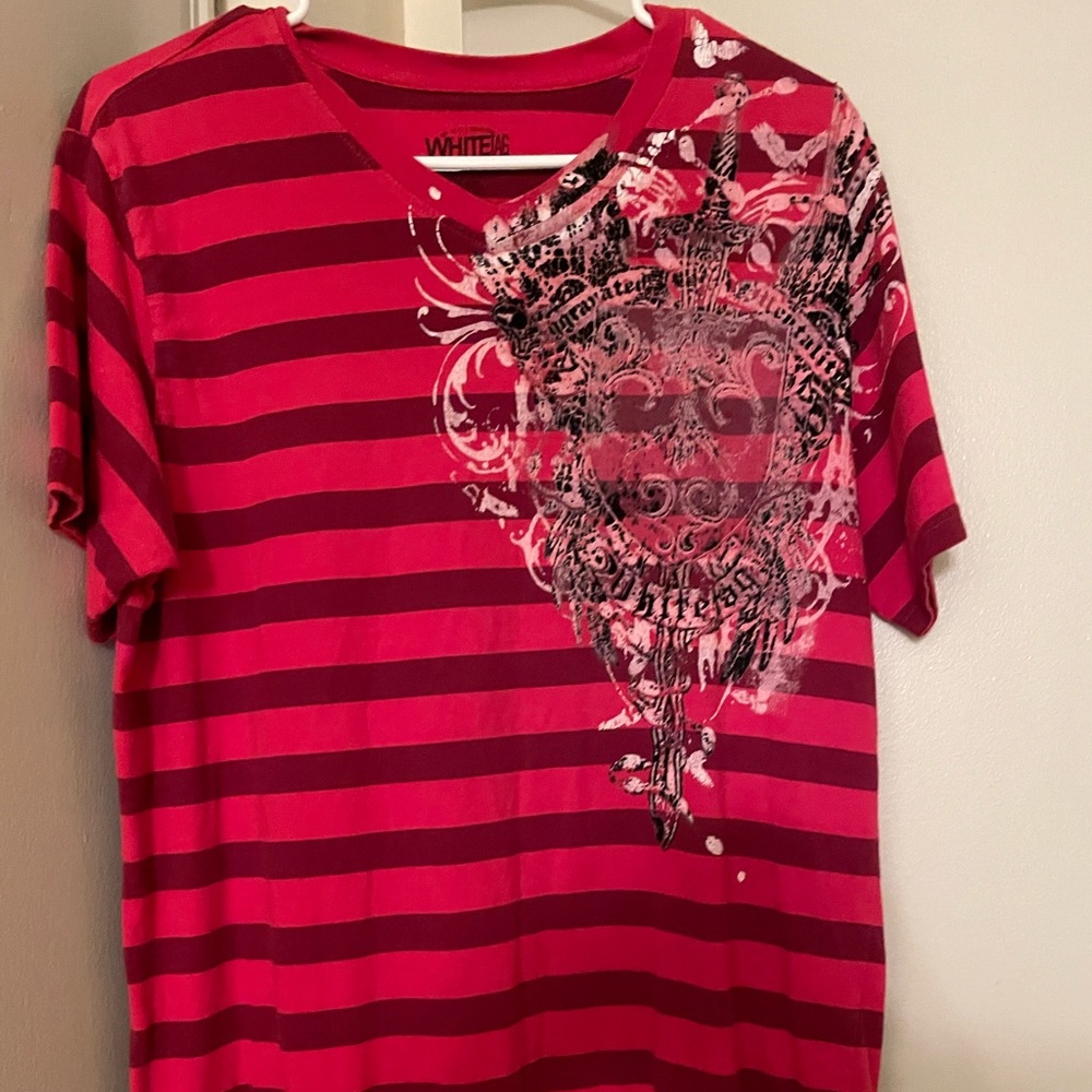 Great used condition with stylish detailing. Great colors